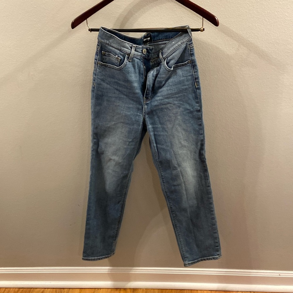 Express light wash mom jean